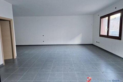 Erhvervsejendom i Breno, Brescia, Breno - € 140.000 | Ref: IMM.138 - foto 2