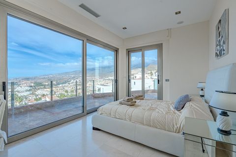 Villa i San Eugenio, Tenerife, San Eugenio - € 2.500.000 | Ref: CHA0117 - foto 14