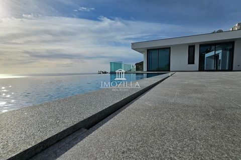Byhus i Calheta, Madeira, Calheta - € 1.650.000 | Ref: IZ080 - foto 2