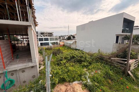 Helårsgrund i Setubal, Setubal, Setubal - € 155.000 | Ref: ST94687AC - foto 2