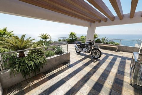 Villa a Torrox Costa, Malaga, Torrox Costa - € 1.000.000 | Ref: MLH649 - foto 9