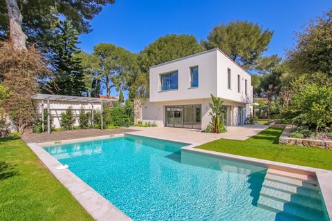 Villa i Antibes, Alpes-Maritimes, Antibes - € 4.200.000 | Ref: HH-14956307 - foto 3