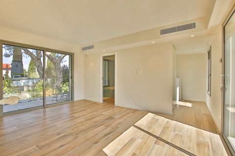 Villa i Antibes, Alpes-Maritimes, Antibes - € 4.200.000 | Ref: HH-14956307 - foto 13
