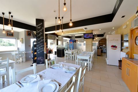 L'establiment comercial a Torres Vedras, Lisbon, Torres Vedras - € 2.200/mes | Ref: DH526 - foto 18