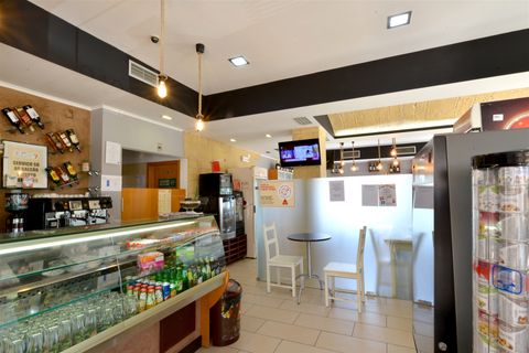 L'establiment comercial a Torres Vedras, Lisbon, Torres Vedras - € 2.200/mes | Ref: DH526 - foto 23