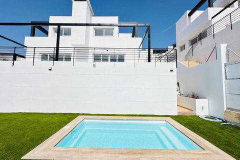 Villa i Torrox Costa, Malaga, Torrox Costa - € 665.250 | Ref: MLH651 - foto 7