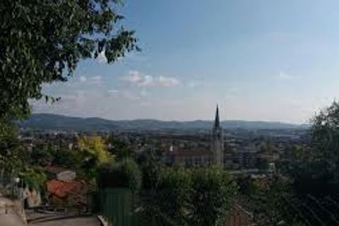 Villa a Montecchio Maggiore, Vicenza, Montecchio Maggiore - € 275.000 | Ref: 2566 - foto 2