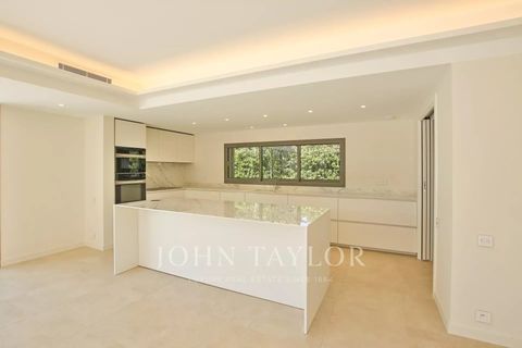 Villa i Antibes, Alpes-Maritimes, Antibes - € 4.200.000 | Ref: V0506AN - foto 8