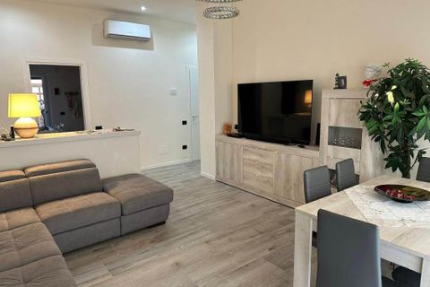 Lejlighed i Carrara, Massa and Carrara, Carrara - € 300.000 | Ref: 3294 - foto 1