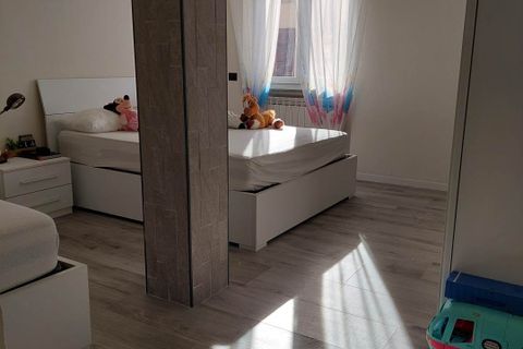 Lejlighed i Carrara, Massa and Carrara, Carrara - € 300.000 | Ref: 3294 - foto 15