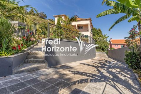 Villa i Funchal, Madeira, Funchal - € 895.000 | Ref: 1298 - foto 2