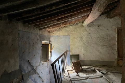Landejendom i Lucca, Lucca, Lucca - € 75.000 | Ref: 548 - foto 12