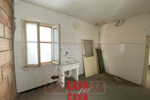 Villa i Monselice, Padua, Monselice - € 99.000 | Ref: PL03 - foto 3