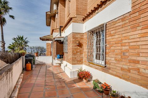 Rækkehus i Esplugues De Llobregat, Barcelona, Esplugues De Llobregat - € 1.100.000 | Ref: SGER_2696 - foto 8