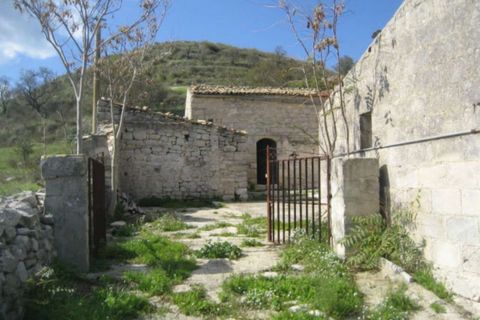 Landejendom i Ragusa, Ragusa, Ragusa - € 480.000 | Ref: Z 15 - foto 3