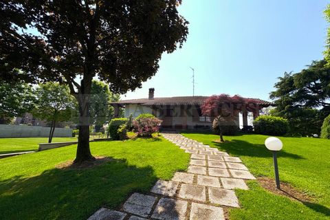 Villa a Garlasco, Pavia, Garlasco - € 400.000 | Ref: CP93 - foto 2