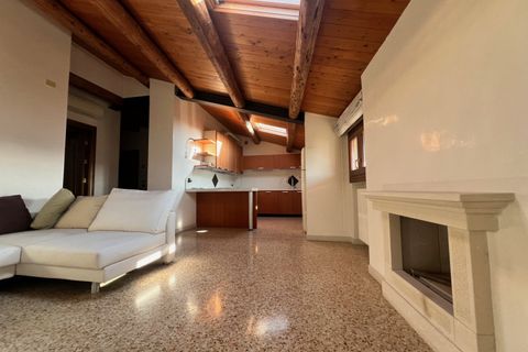 Lejlighed i Lonigo, Vicenza, Lonigo - € 200.000 | Ref: 1074 - foto 2