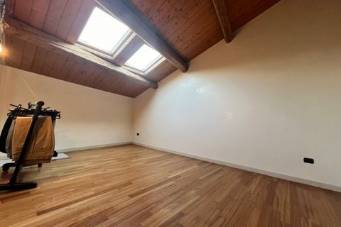 Lejlighed i Lonigo, Vicenza, Lonigo - € 200.000 | Ref: 1074 - foto 13