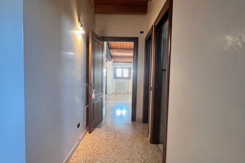 Lejlighed i Lonigo, Vicenza, Lonigo - € 200.000 | Ref: 1074 - foto 15