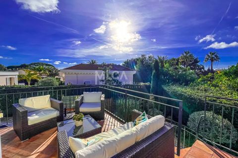 Villa i Antibes, Alpes-Maritimes, Antibes - € 3.980.000 | Ref: 84208257 - foto 3