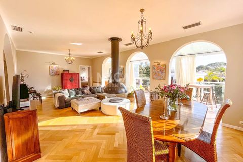 Villa i Antibes, Alpes-Maritimes, Antibes - € 3.980.000 | Ref: 84208257 - foto 7