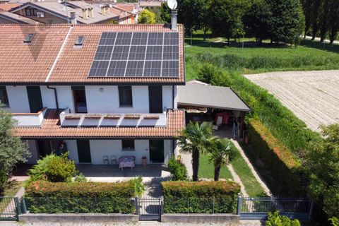 Villa i Legnaro, Padua, Legnaro - € 289.000 | Ref: L-120 - foto 1