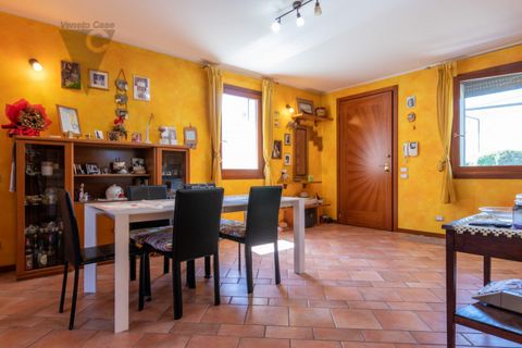 Villa i Legnaro, Padua, Legnaro - € 289.000 | Ref: L-120 - foto 12
