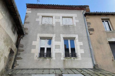 Byhus i Confolens, Charente, Confolens - € 93.500 | Ref: 28254 - foto 28