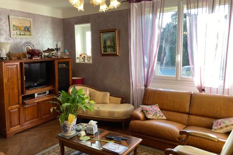 Villa a Confolens, Charente, Confolens - € 175.500 | Ref: 34345 - foto 7