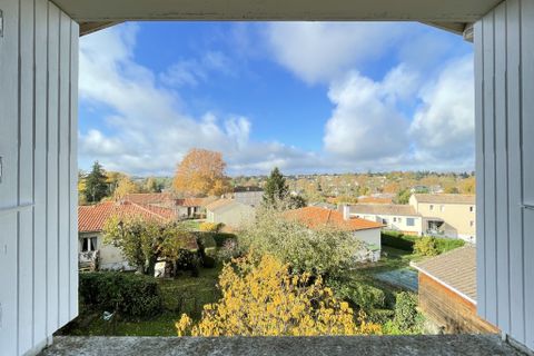 Villa a Confolens, Charente, Confolens - € 172.800 | Ref: 34555 - foto 19