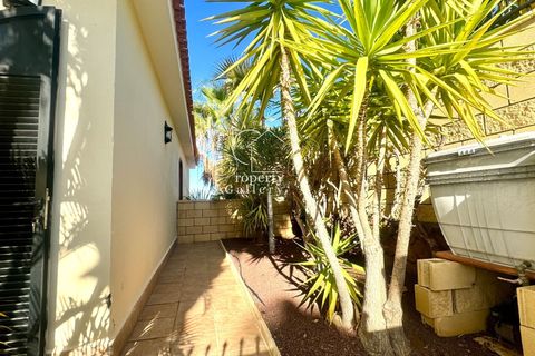 Villa i Adeje, Tenerife, Adeje - € 1.999.900 | Ref: D1608 - foto 23