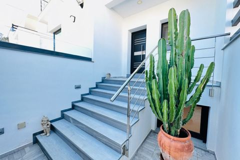 Villa i Nerja, Malaga, Nerja - € 975.000 | Ref: MLH660 - foto 20