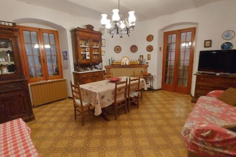 Byhus i Podenzana, Massa and Carrara, Podenzana - € 390.000 | Ref: 107636 - foto 40