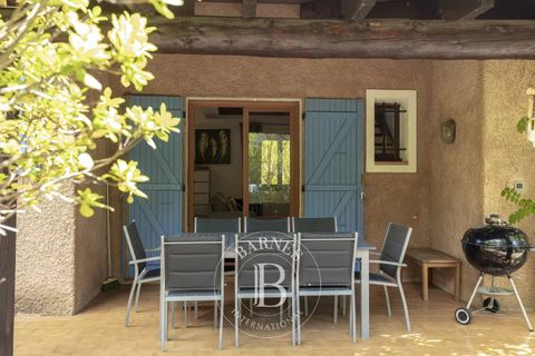 Villa a Sainte-Lucie de Porto-Vecchio, Corse-du-Sud - foto 1