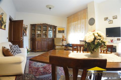 Villa i Massa, Massa and Carrara, Massa - € 500.000 | Ref: 1390 - foto 5