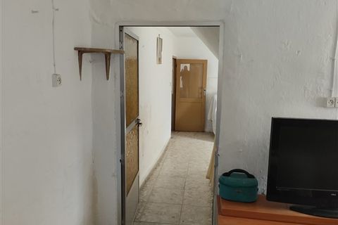 Landsbyhus i La Peza, Granada, La Peza - € 60.000 | Ref: 17 - foto 5