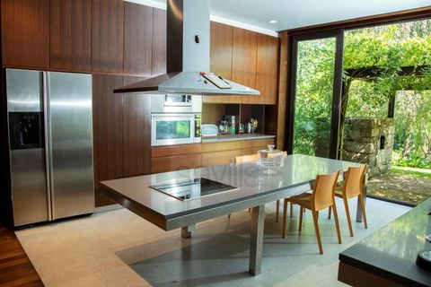 Villa i Guimaraes, Braga, Guimaraes - € 1.600.000 | Ref: SAVPRT9545 - foto 22