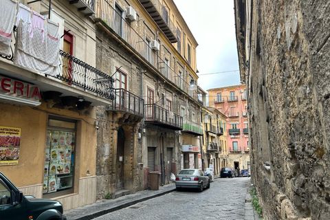 Lejlighed i Caltanissetta, Caltanissetta, Caltanissetta - € 14.000 | Ref: 1563 - foto 12