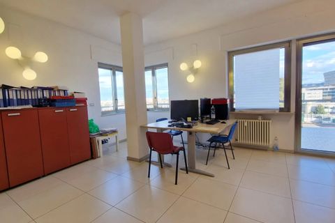 Leilighet i Pescara, Pescara, Pescara - € 430 000 | Ref: 84297363 - foto 2
