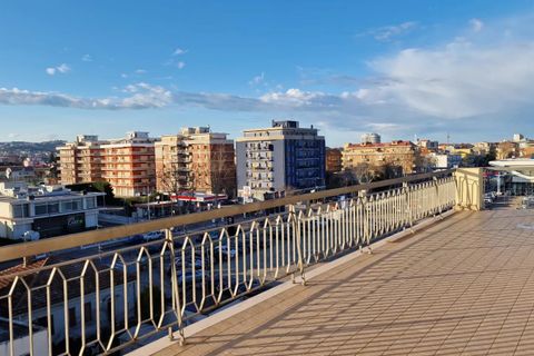 Leilighet i Pescara, Pescara, Pescara - € 430 000 | Ref: 84297363 - foto 16