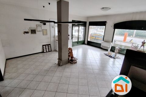 Erhvervsejendom i Cormons, Gorizia, Cormons - € 100.000 | Ref: STR100NC1 - foto 2