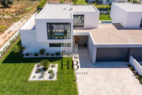 Villa i Almocageme, Lisbon, Almocageme - € 1.400.000 | Ref: HB0518A - foto 4