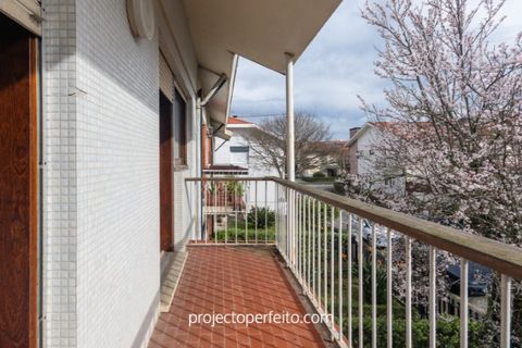 Villa i Espinho, Aveiro, Espinho - € 445.000 | Ref: 3561 - foto 2