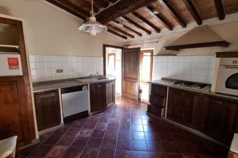 Lejlighed i Volterra, Pisa, Volterra - € 145.000 | Ref: a-234 - foto 2