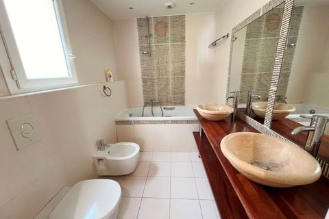 Villa i Roquebrune-Cap-Martin, Alpes-Maritimes, Roquebrune-Cap-Martin - € 2.240.000 | Ref: HH-15313295 - foto 15