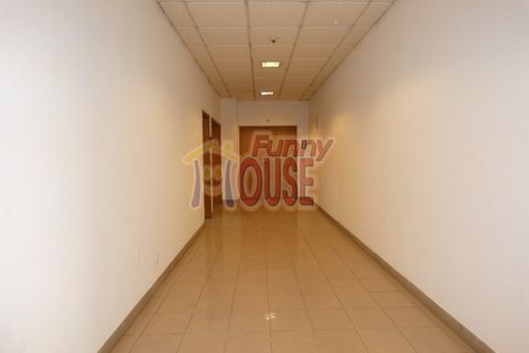 Erhvervsejendom i Amadora, Lisbon, Amadora - € 697.250 | Ref: 41061 - foto 4