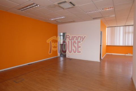 Erhvervsejendom i Amadora, Lisbon, Amadora - € 697.250 | Ref: 41061 - foto 13
