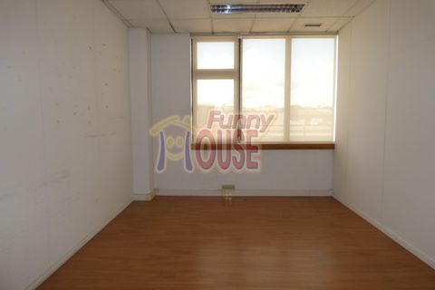 Erhvervsejendom i Amadora, Lisbon, Amadora - € 697.250 | Ref: 41061 - foto 18