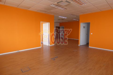Erhvervsejendom i Amadora, Lisbon, Amadora - € 697.250 | Ref: 41061 - foto 30