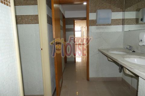 Erhvervsejendom i Amadora, Lisbon, Amadora - € 697.250 | Ref: 41061 - foto 39